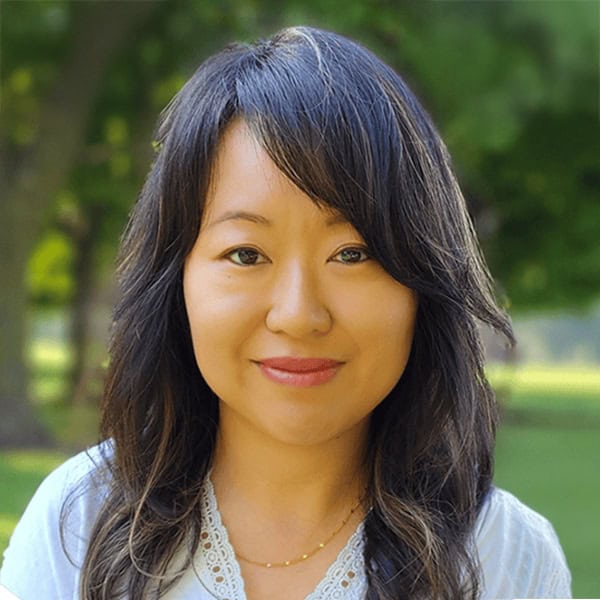 Dra. Julie Chan ND, R.Ac